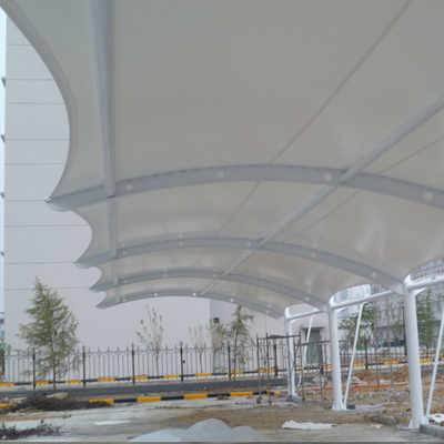 Q235B การออกแบบโครงสร้างผ้าตึง 2.5 มม. 1.5 มม. แผงเมมเบรน Shade Sail
