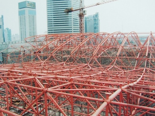 Anti Corrosive Q345 Space Frame Truss โครงหลังคาเหล็ก 950mm