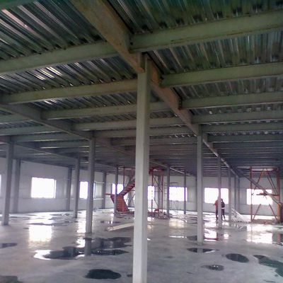 S355JR Grade Steel Space Frame with Irregular Welding and Curved Roof for Stadium Applications